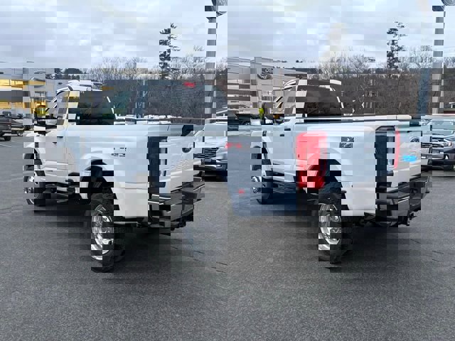 New 2026 Ford F450 XLT w/ FX4 Off-Road Package AWD/4WD image 5