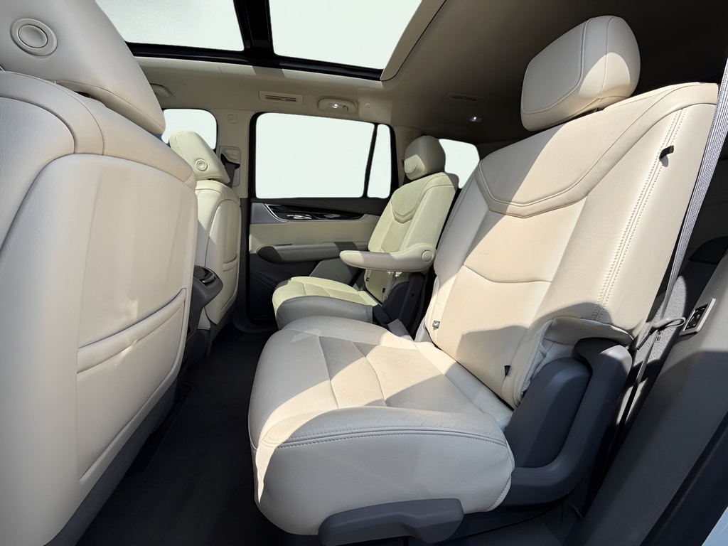 Used 2020 Cadillac XT6 Premium Luxury FWD image 23