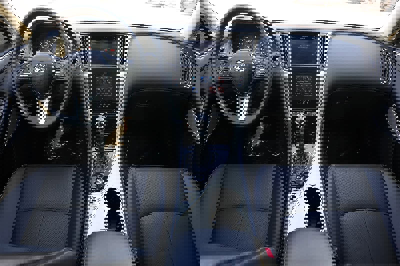 Used 2024 INFINITI Q50 Luxe w/ Cargo Package image 7