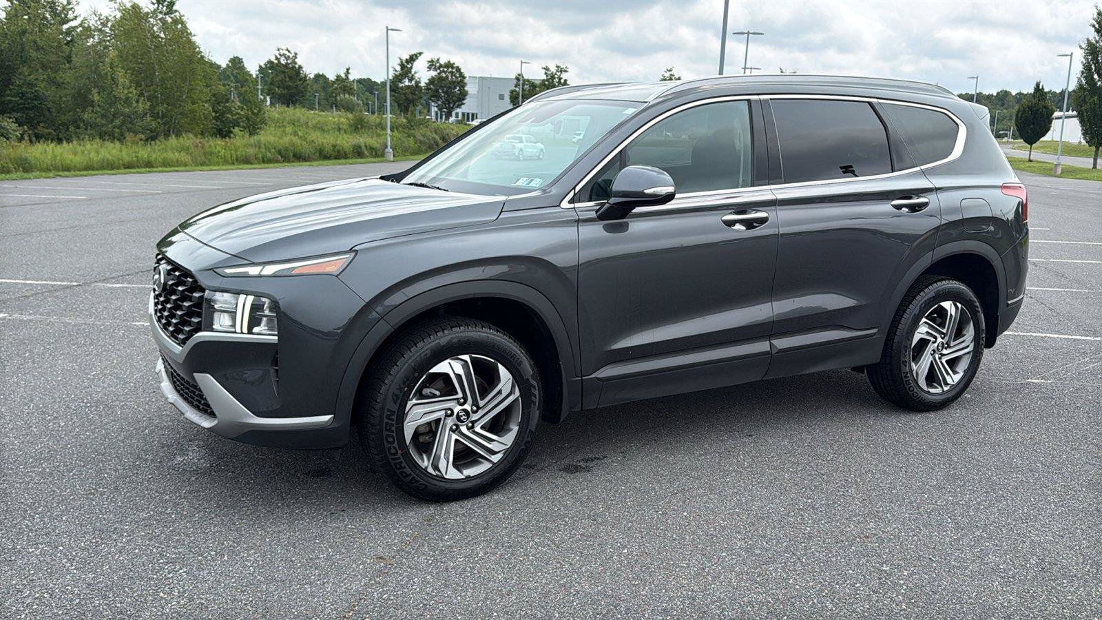 Certified 2023 Hyundai Santa Fe SEL w/ Cargo Package AWD/4WD image 12