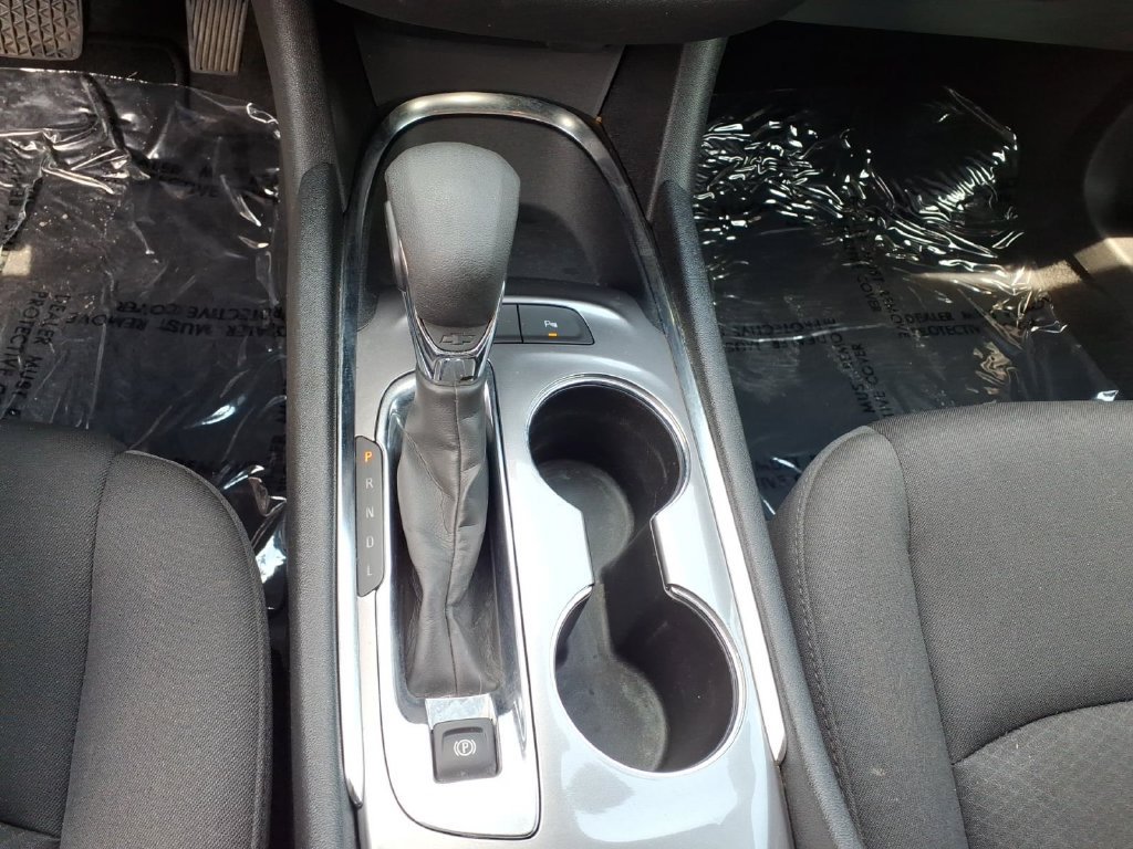 Used 2024 Chevrolet Malibu LT FWD image 11