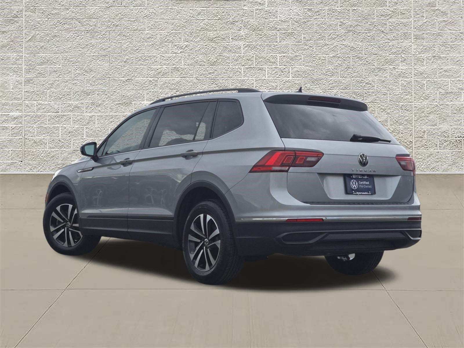 Certified 2023 Volkswagen Tiguan S w/ IQ.Drive Package FWD image 5