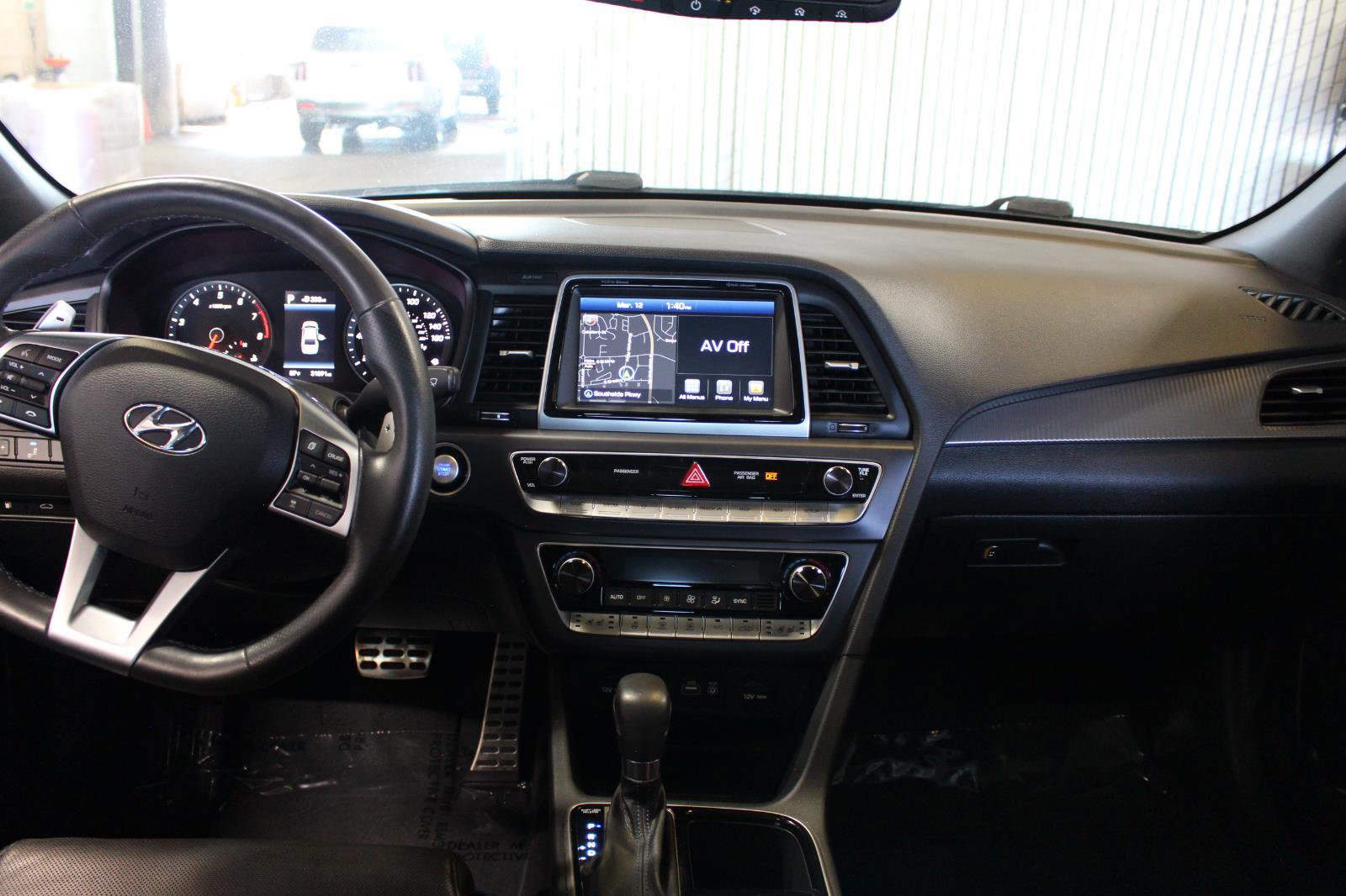 Used 2019 Hyundai Sonata Limited image 14