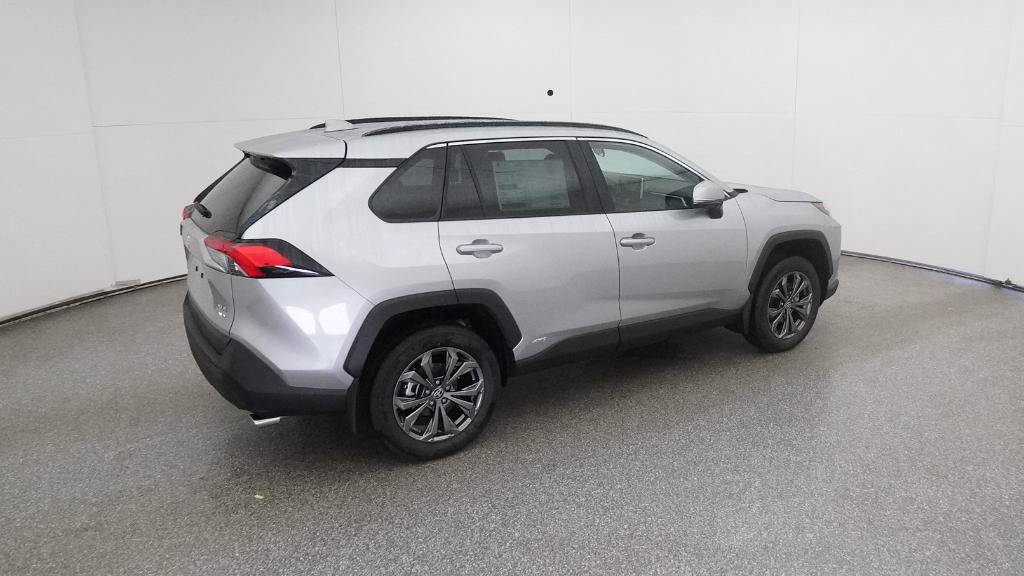 New 2025 Toyota RAV4 XLE Premium w/ Weather Package AWD/4WD image 12