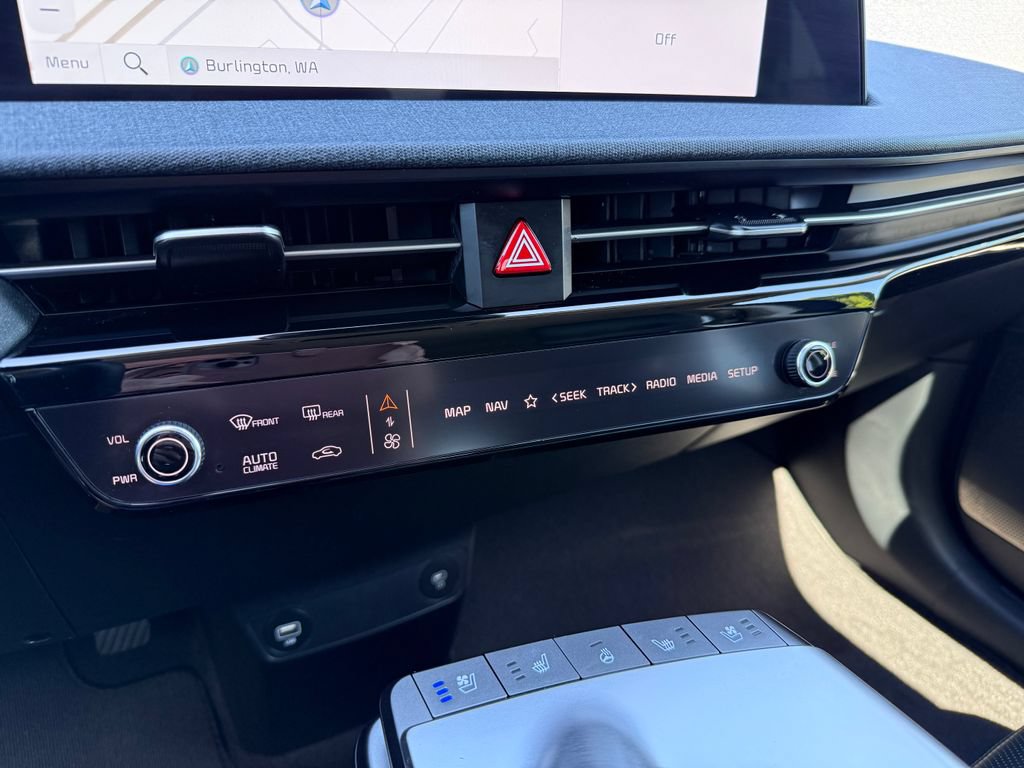 Certified 2024 Kia EV6 Wind w/ Wind Technology Package AWD/4WD image 30