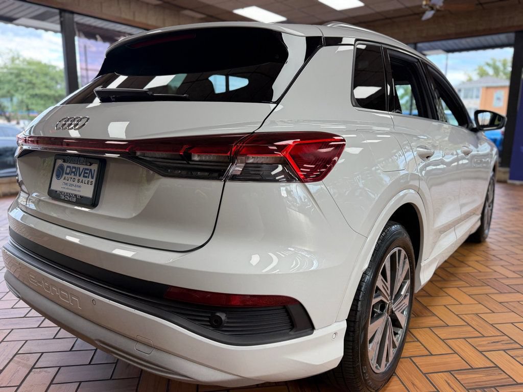 Used 2023 Audi Q4 e-tron Premium Plus w/ Premium Plus RWD image 7