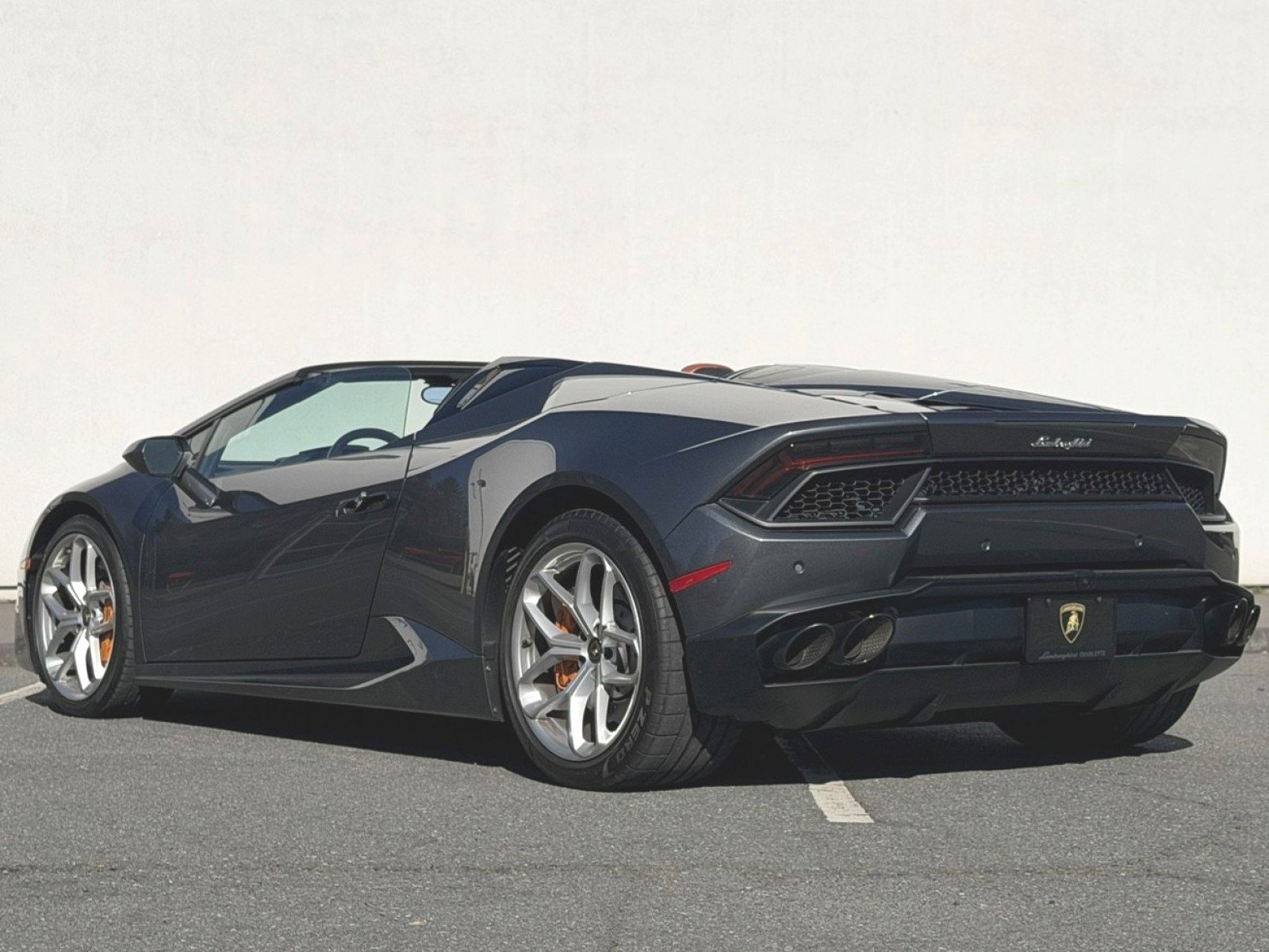 Used 2017 Lamborghini Huracan LP 580-2 image 4