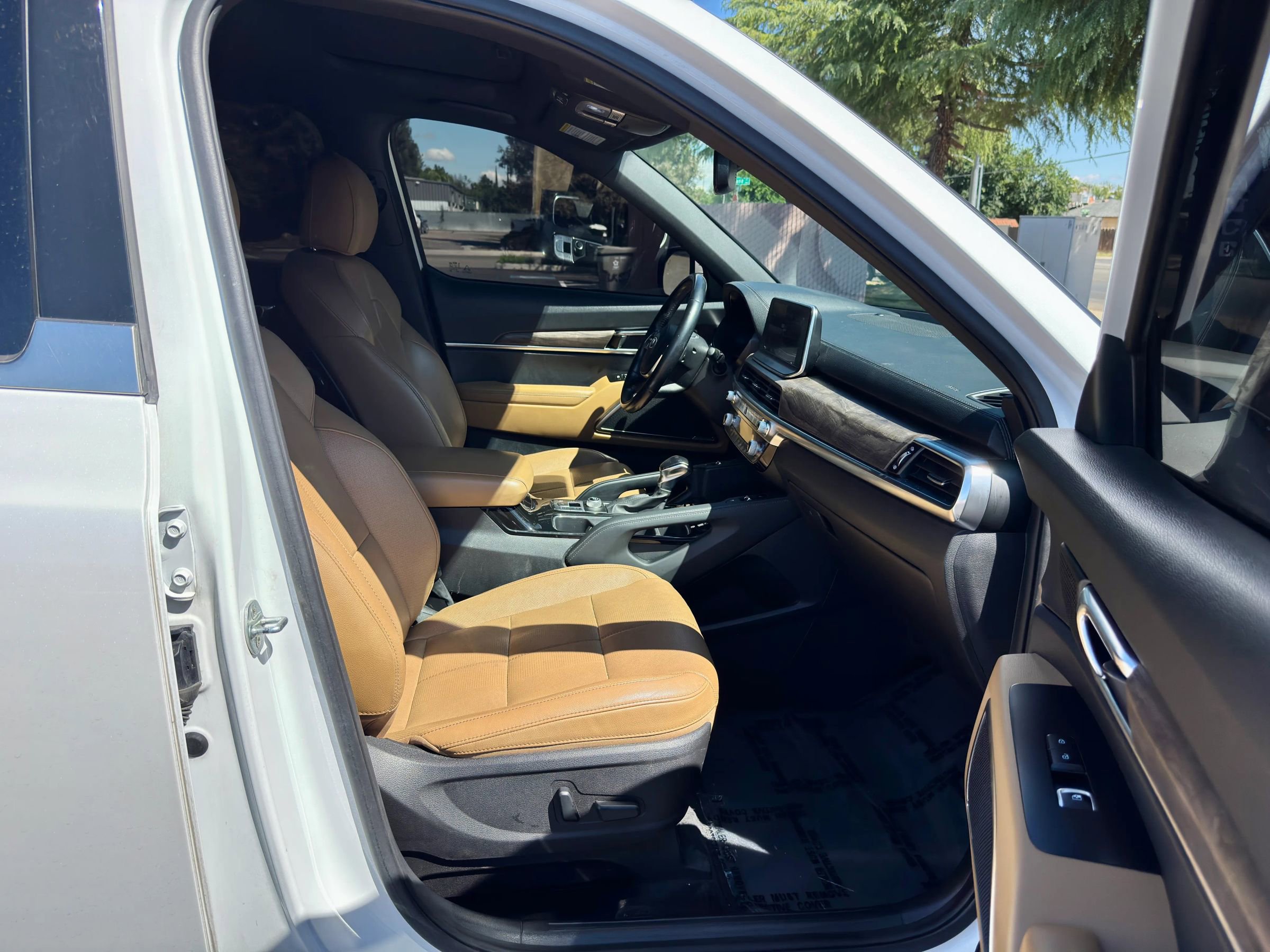 Used 2020 Kia Telluride SX w/ Towing Package image 12