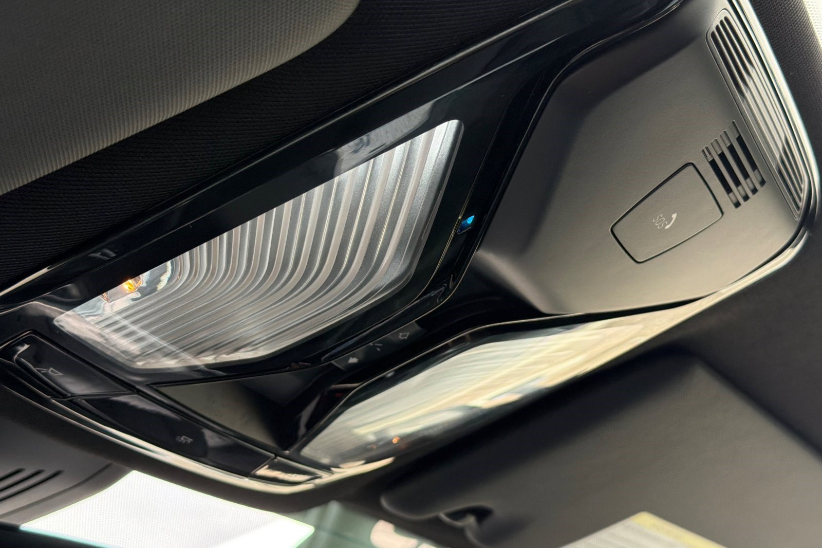 Certified 2023 BMW i4 eDrive40 w/ Premium Package image 22