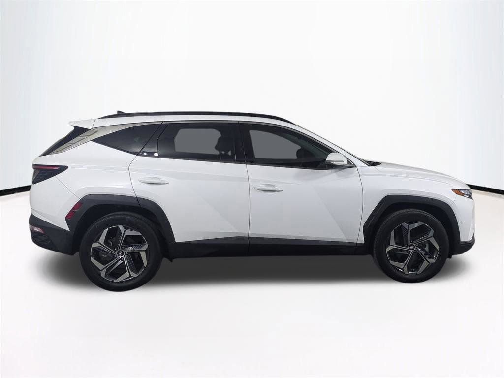 Certified 2022 Hyundai Tucson Limited image 4