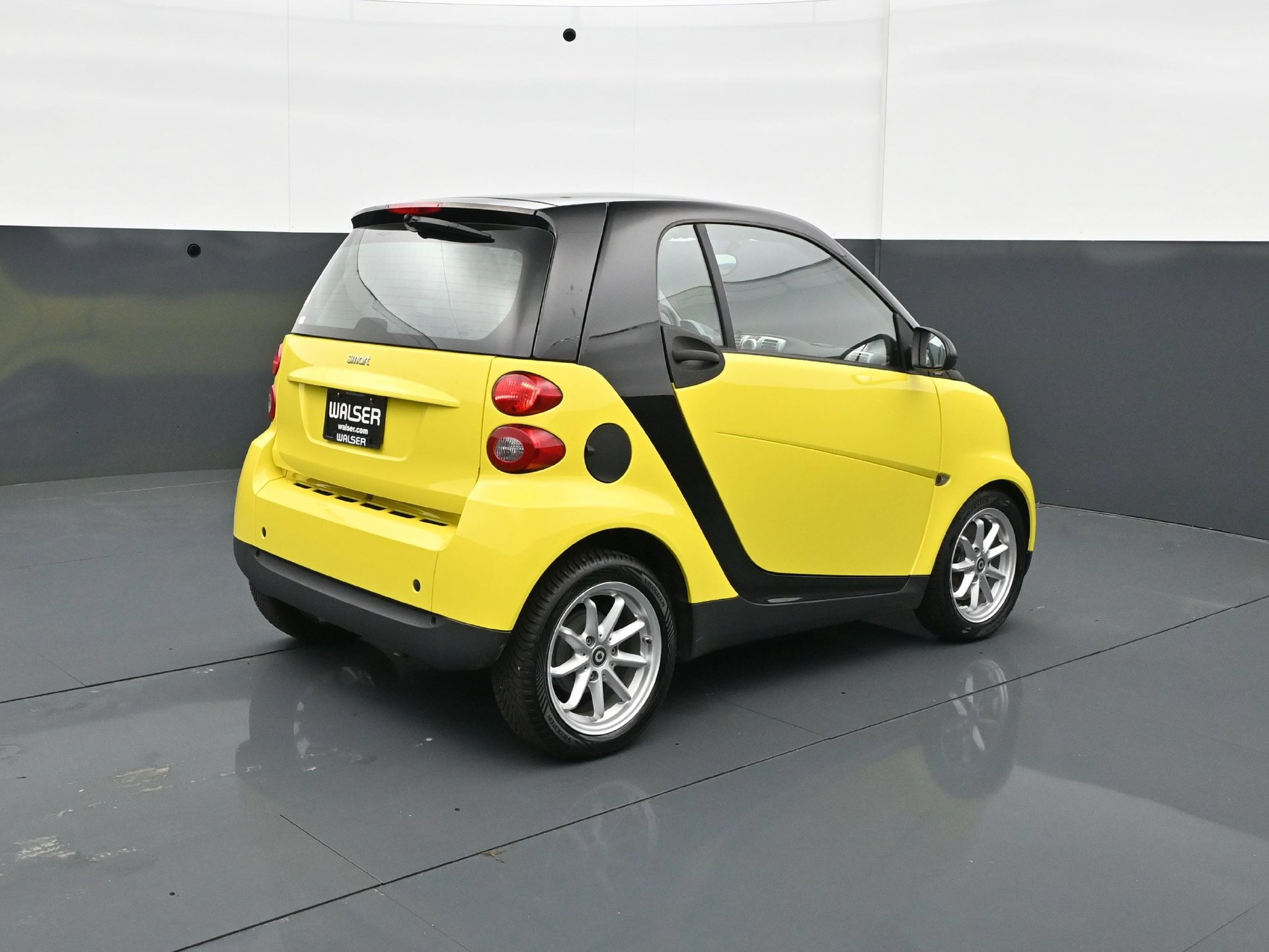 Used 2008 smart fortwo passion RWD image 7