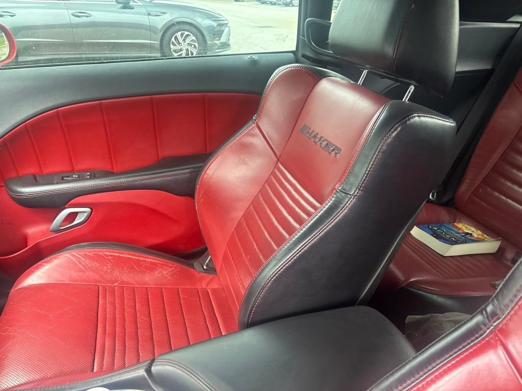 Used 2015 Dodge Challenger R/T Plus RWD image 3