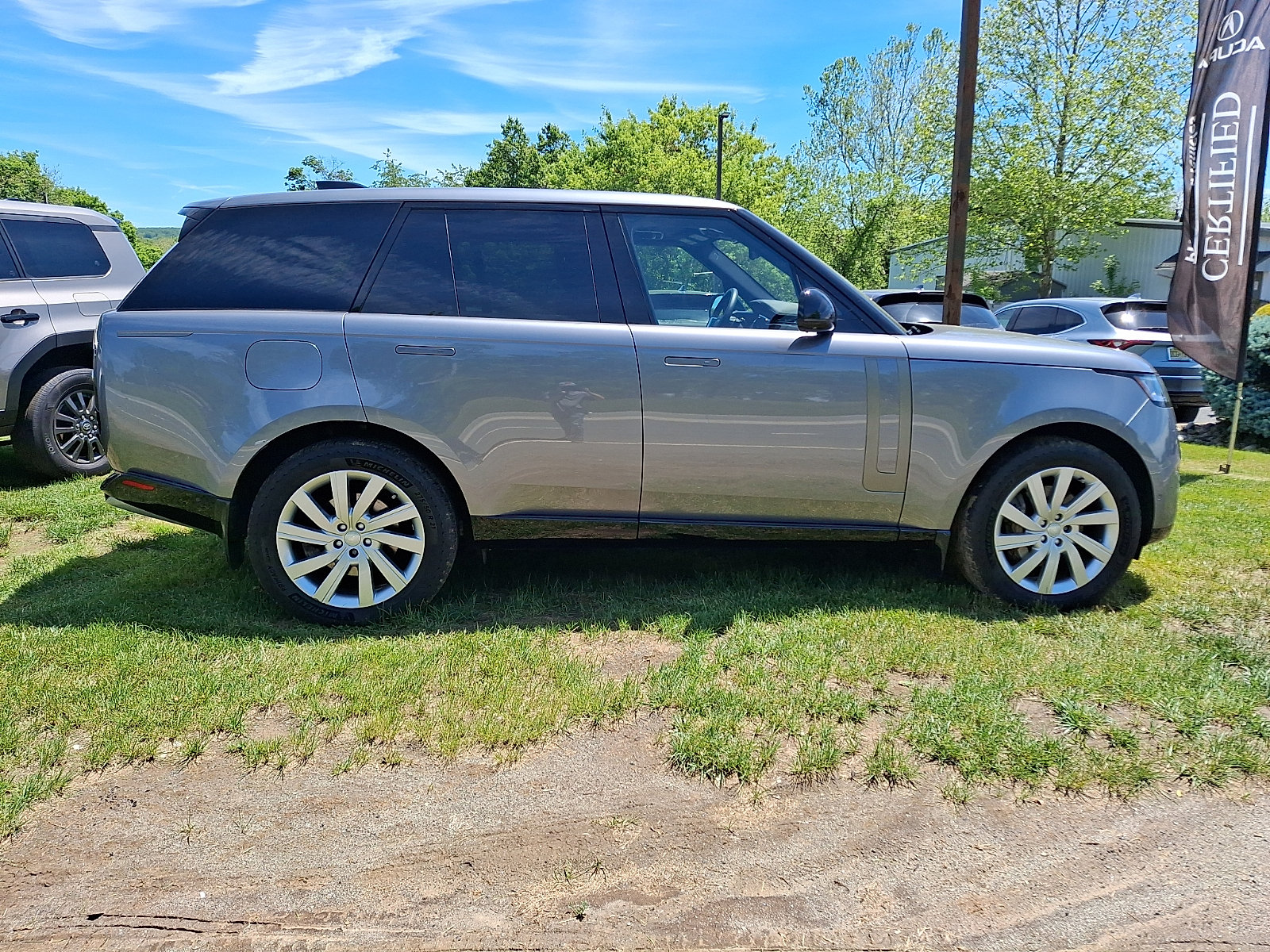 Used 2023 Land Rover Range Rover SE AWD/4WD image 7