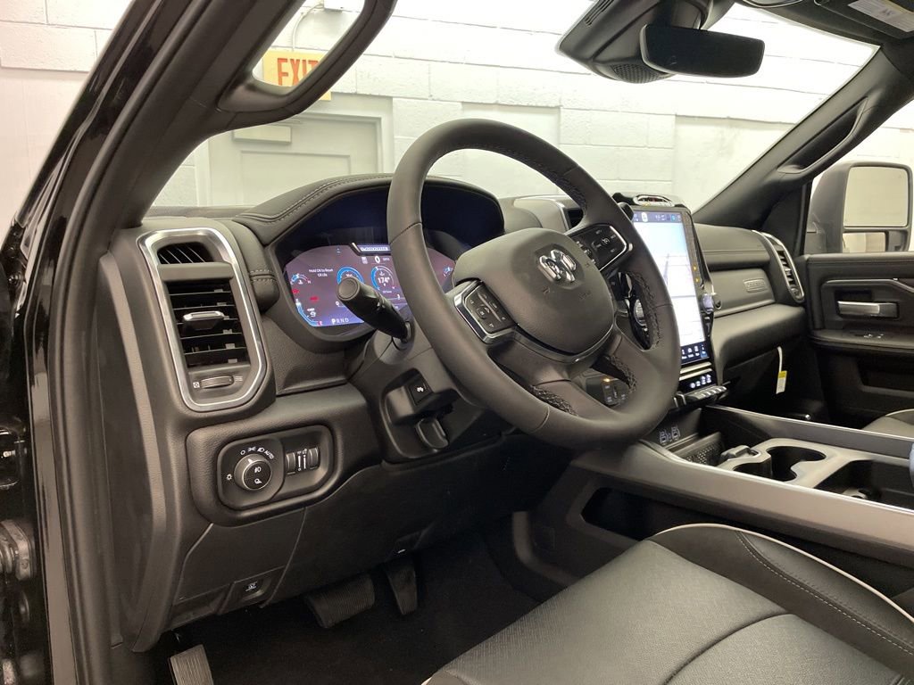 New 2026 RAM 2500 Laramie w/ Night Edition AWD/4WD image 18