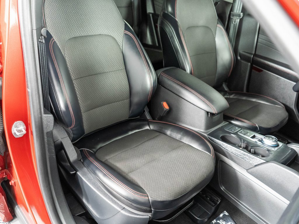 Used 2024 Ford Escape ST-Line image 7
