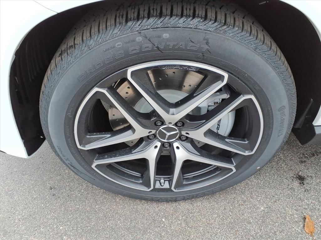 New 2026 Mercedes-Benz GLE 53 AMG 4MATIC Coupe image 10