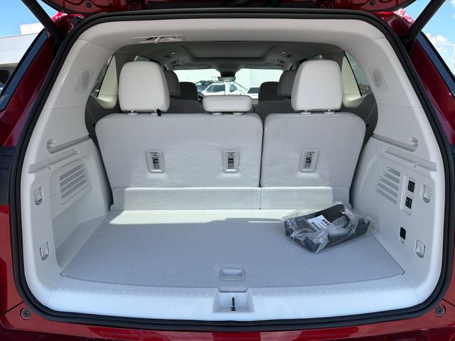 New 2026 Buick Enclave Avenir w/ Super Cruise Package FWD image 24