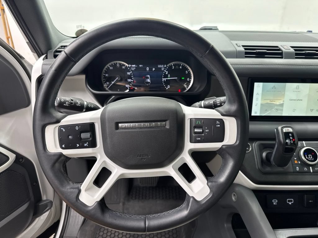 Used 2023 Land Rover Defender 110 SE AWD/4WD image 20