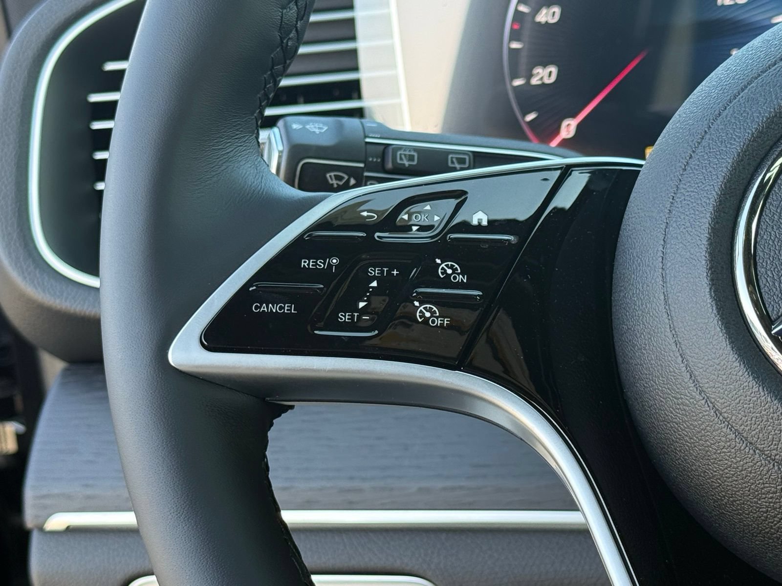 New 2025 Mercedes-Benz GLE 580 4MATIC image 20