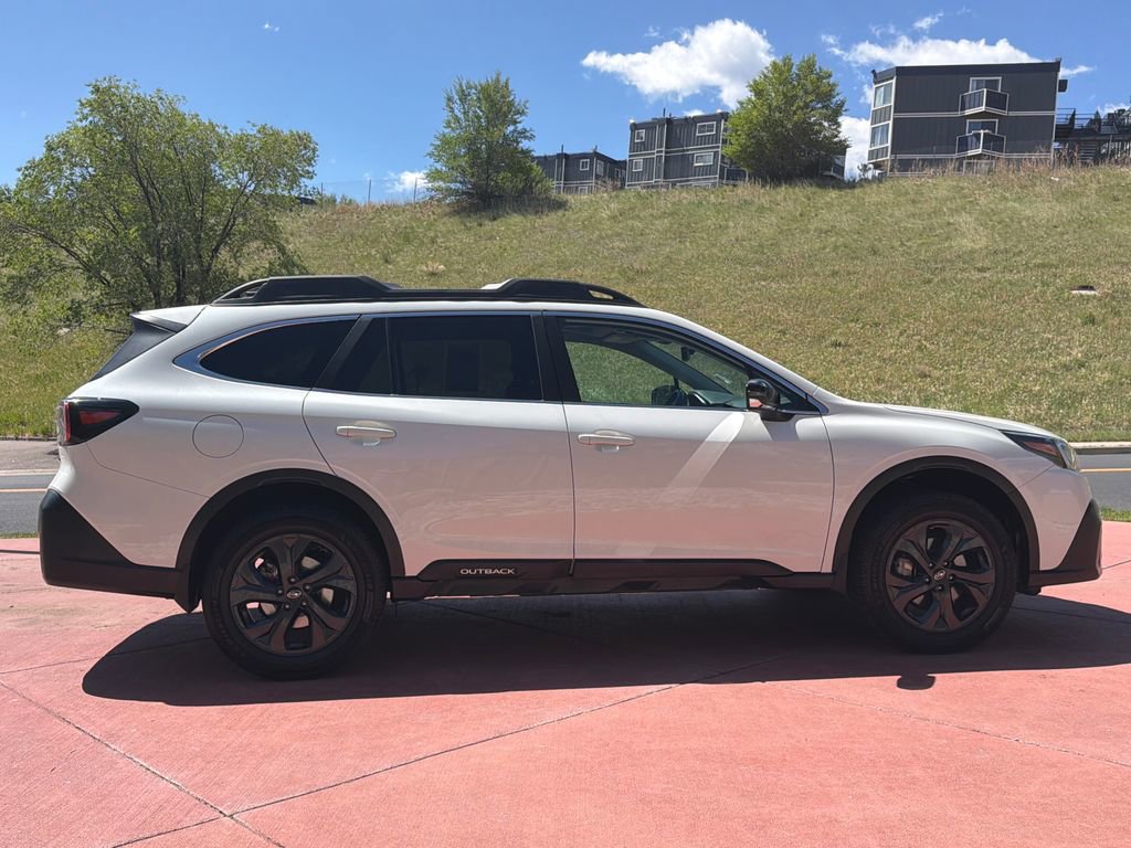 Used 2021 Subaru Outback Onyx Edition XT AWD/4WD image 9