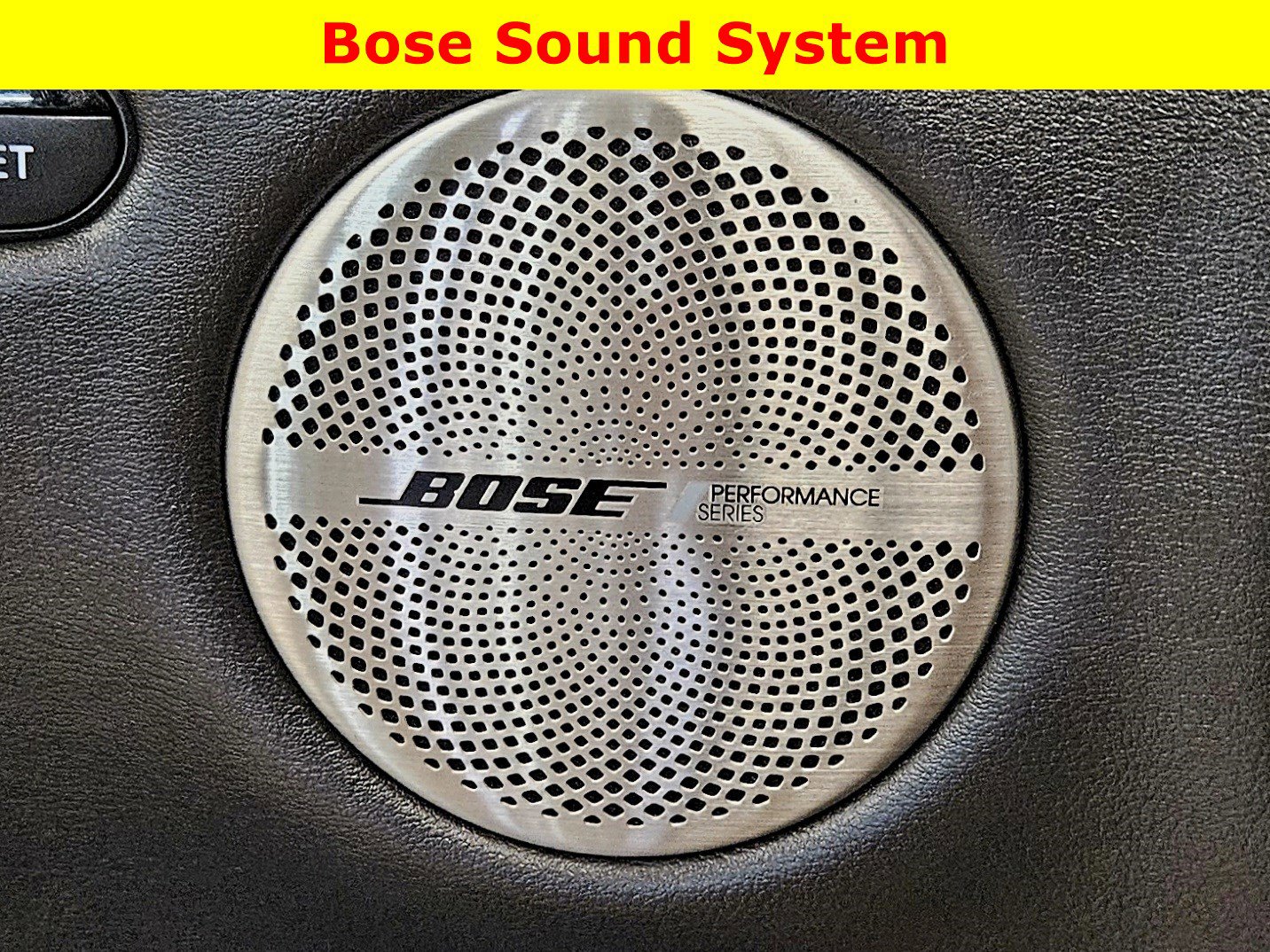 Used 2023 INFINITI QX55 Essential image 29