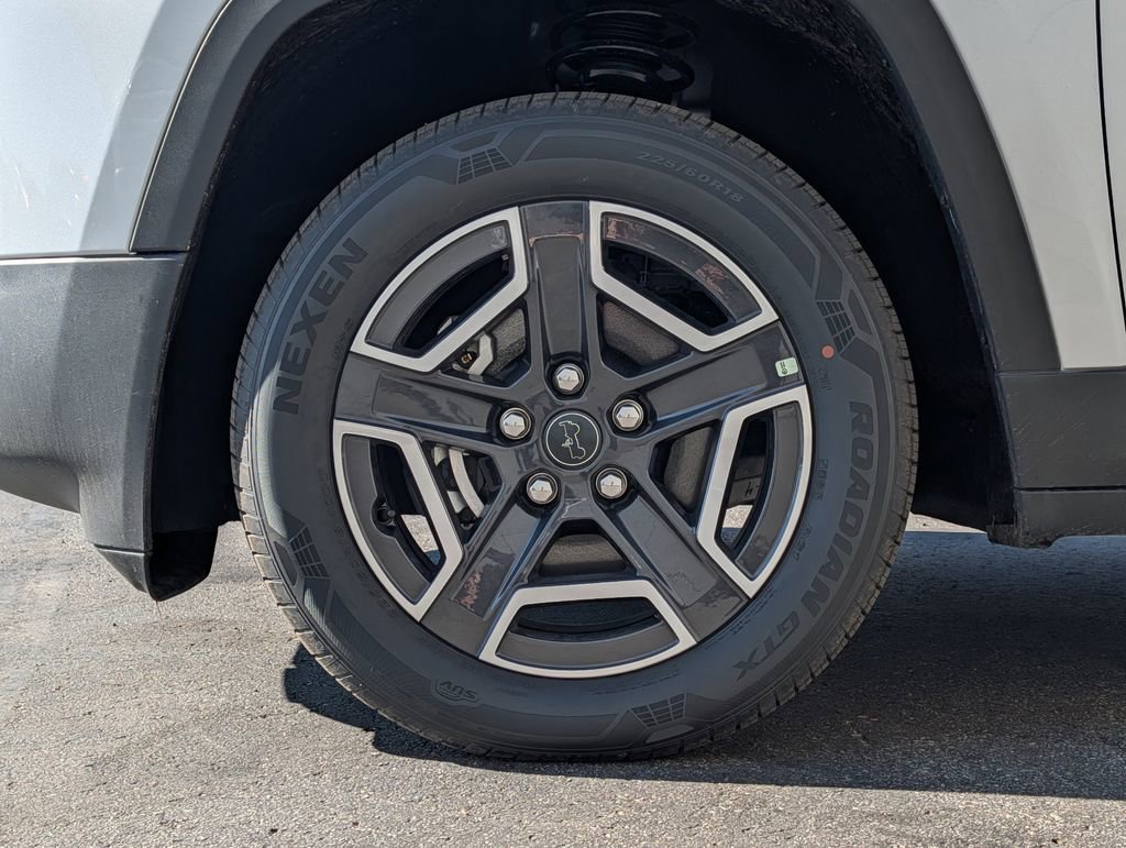 New 2026 Jeep Cherokee Limited image 4