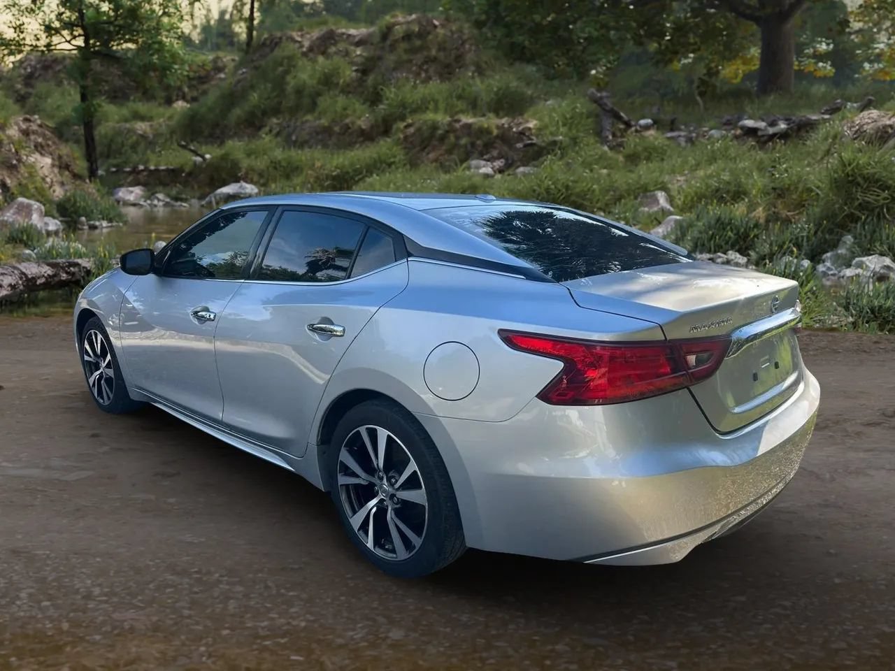Used 2016 Nissan Maxima 3.5 S FWD image 2