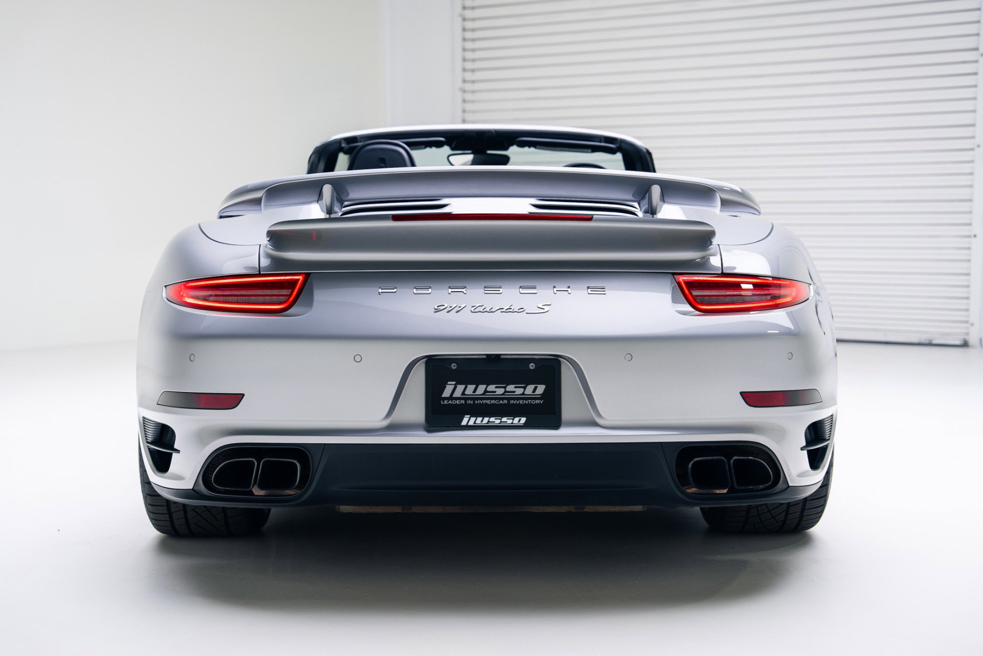 Used 2016 Porsche 911 Turbo S image 5