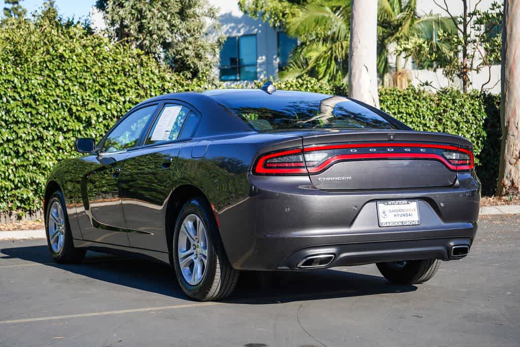 Used 2023 Dodge Charger SXT RWD image 4