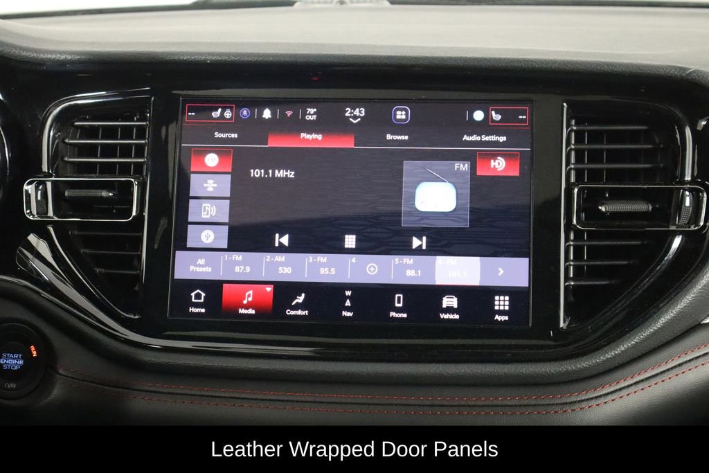 Used 2025 Dodge Durango GT image 30