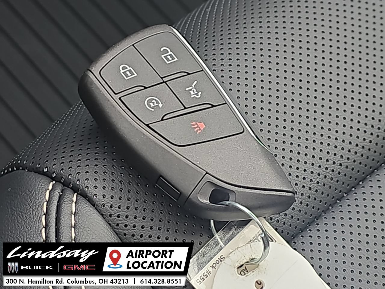 New 2027 GMC Terrain Elevation w/ Elevation Premium Package AWD/4WD image 36