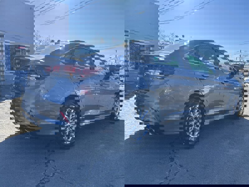 Used 2018 Hyundai Sonata SE w/ Cargo Package image 4