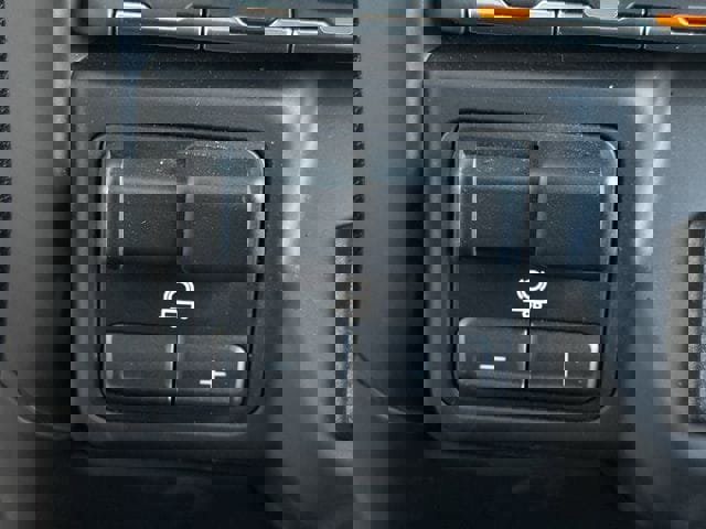 Used 2025 Chevrolet Silverado 1500 Custom Trail Boss image 22