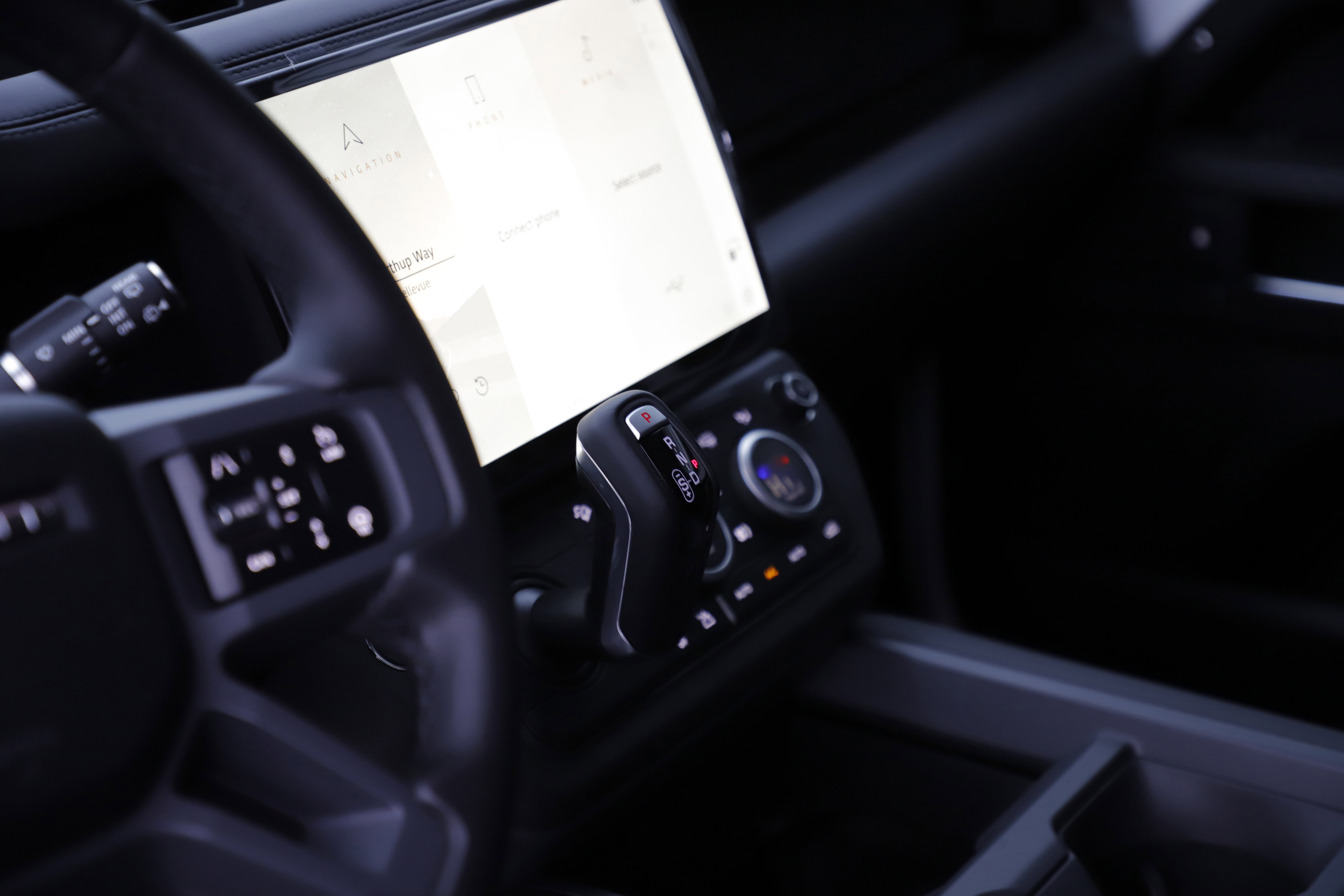 New 2026 Land Rover Defender 110 X-Dynamic SE image 21