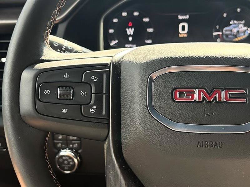 Used 2025 GMC Sierra 2500 AT4 w/ AT4 Premium Plus Package AWD/4WD image 21