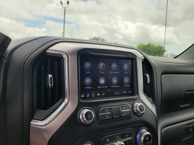 Used 2021 GMC Sierra 1500 SLT AWD/4WD image 18