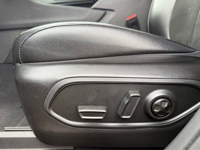 Certified 2024 Jeep Grand Cherokee L Laredo image 15