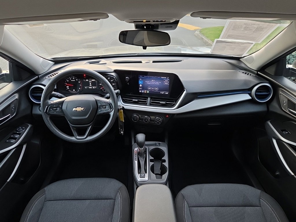 Used 2024 Chevrolet Trax LS w/ Driver Confidence Package image 22