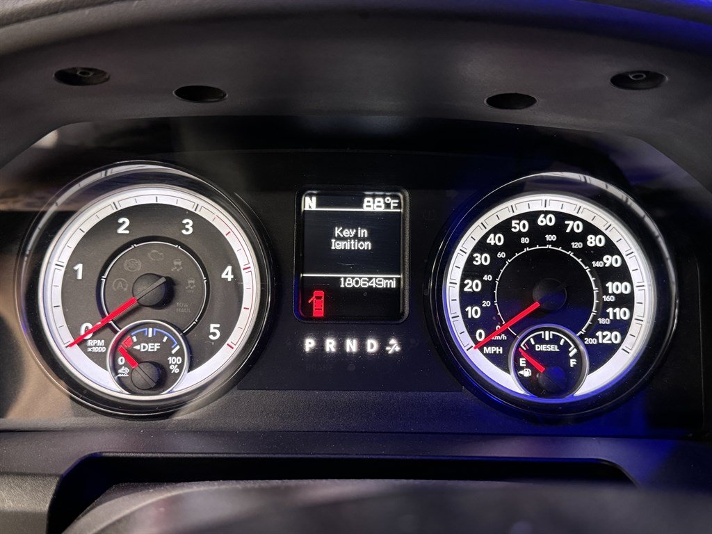 Used 2015 RAM 2500 Tradesman w/ Chrome Appearance Group AWD/4WD image 34