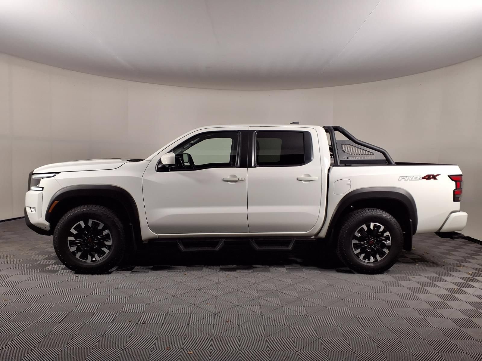 Used 2023 Nissan Frontier PRO-4X w/ Pro Convenience Package AWD/4WD image 4