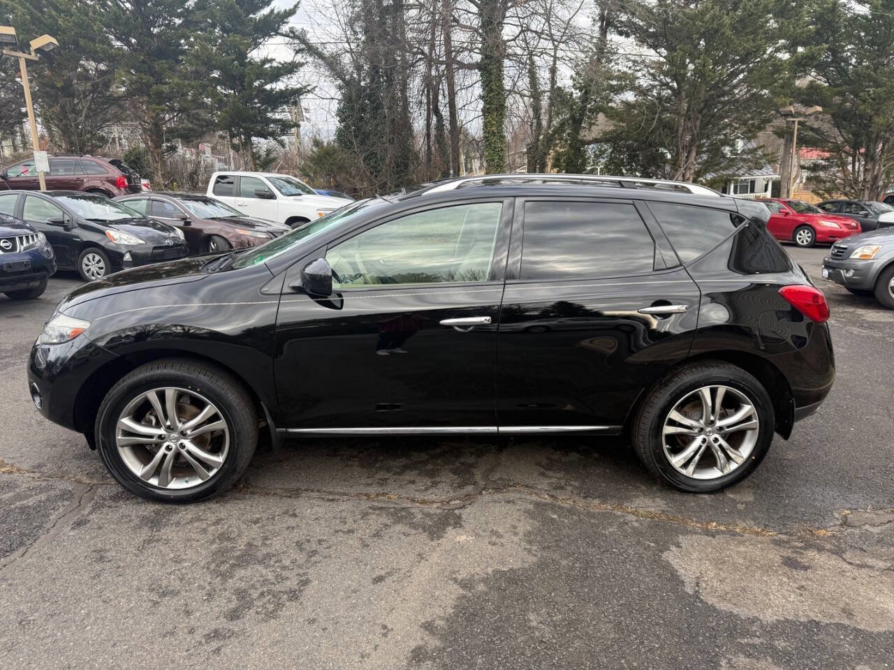 Used 2010 Nissan Murano LE w/ Navigation Pkg image 6