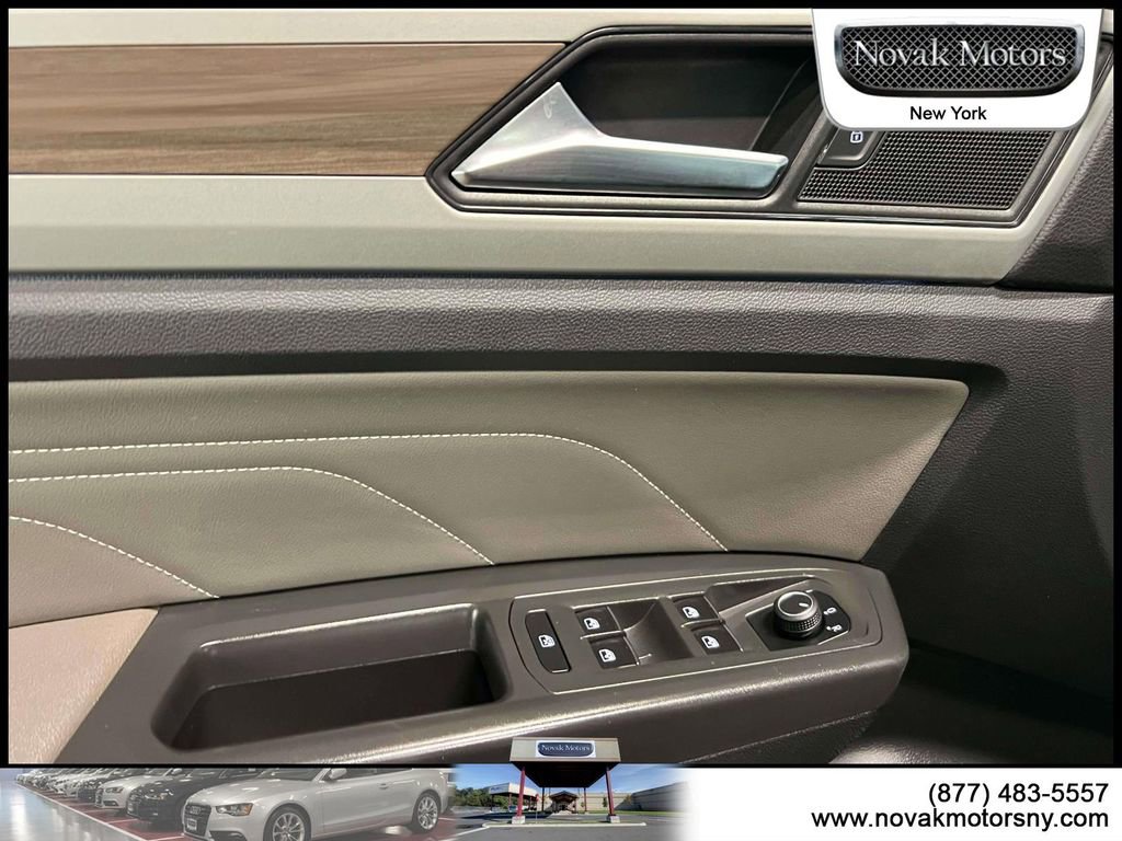 Used 2023 Volkswagen Atlas SEL image 18