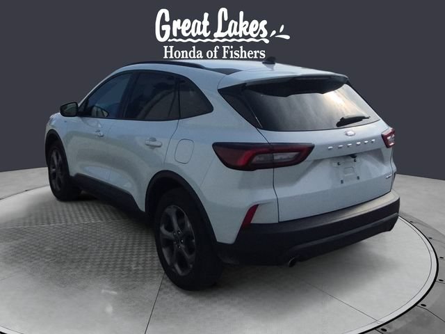 Used 2025 Ford Escape ST-Line Select AWD/4WD image 3