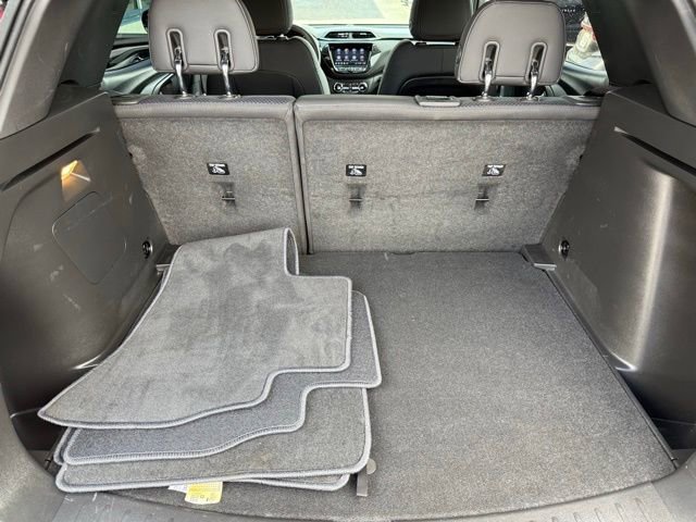Used 2023 Chevrolet TrailBlazer RS w/ Convenience Package FWD image 13