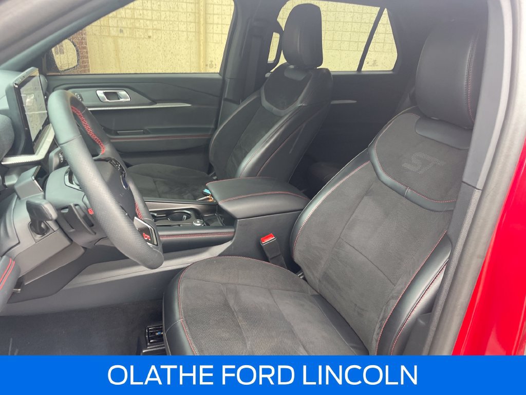 Used 2026 Ford Explorer ST AWD/4WD image 10