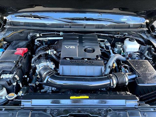 Used 2023 Nissan Frontier SV w/ Midnight Edition Package image 11