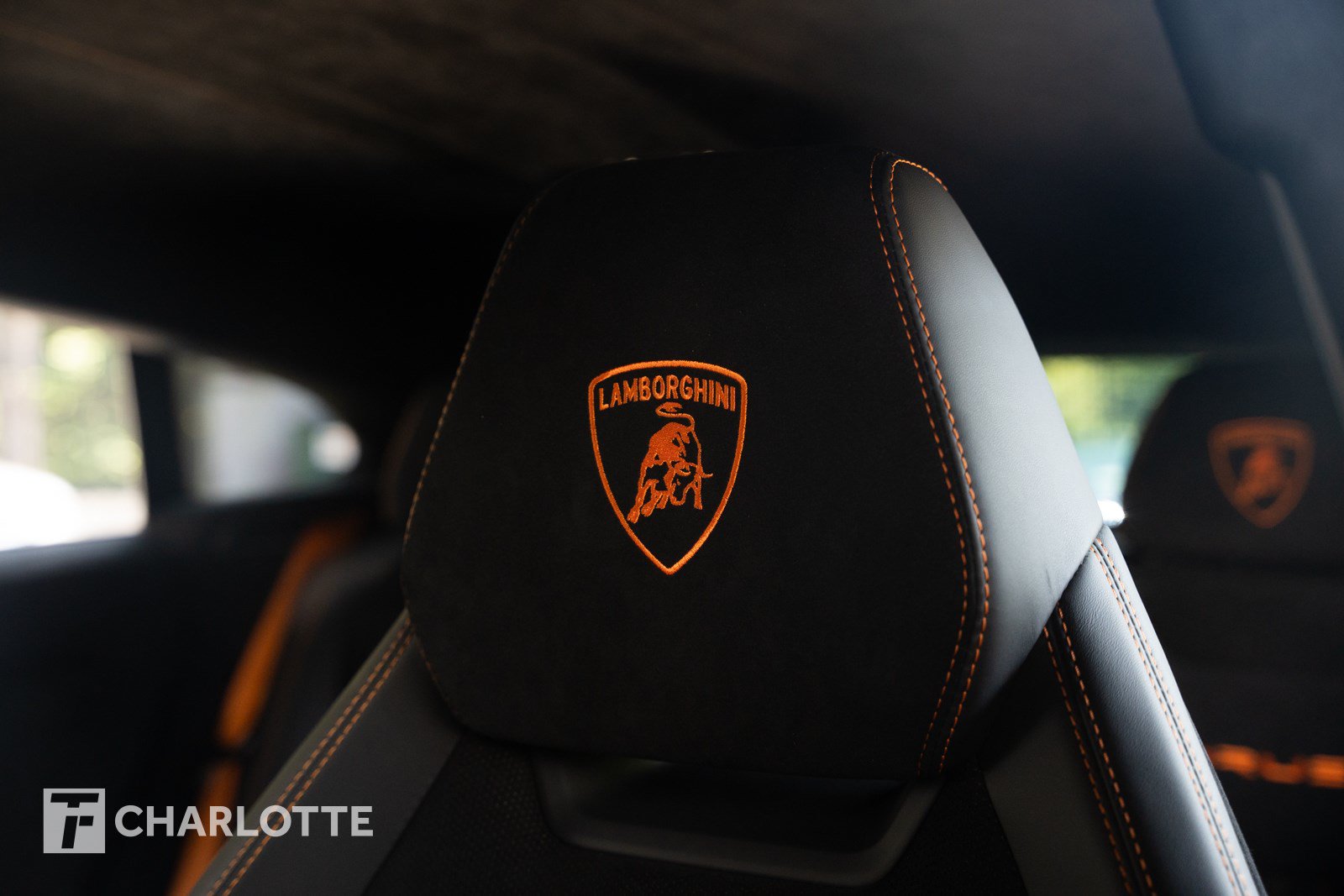 Used 2023 Lamborghini Urus Performante AWD/4WD image 22