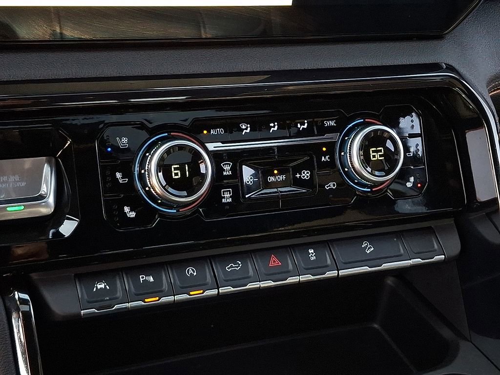 Used 2024 GMC Sierra 1500 AT4 w/ Technology Package image 16