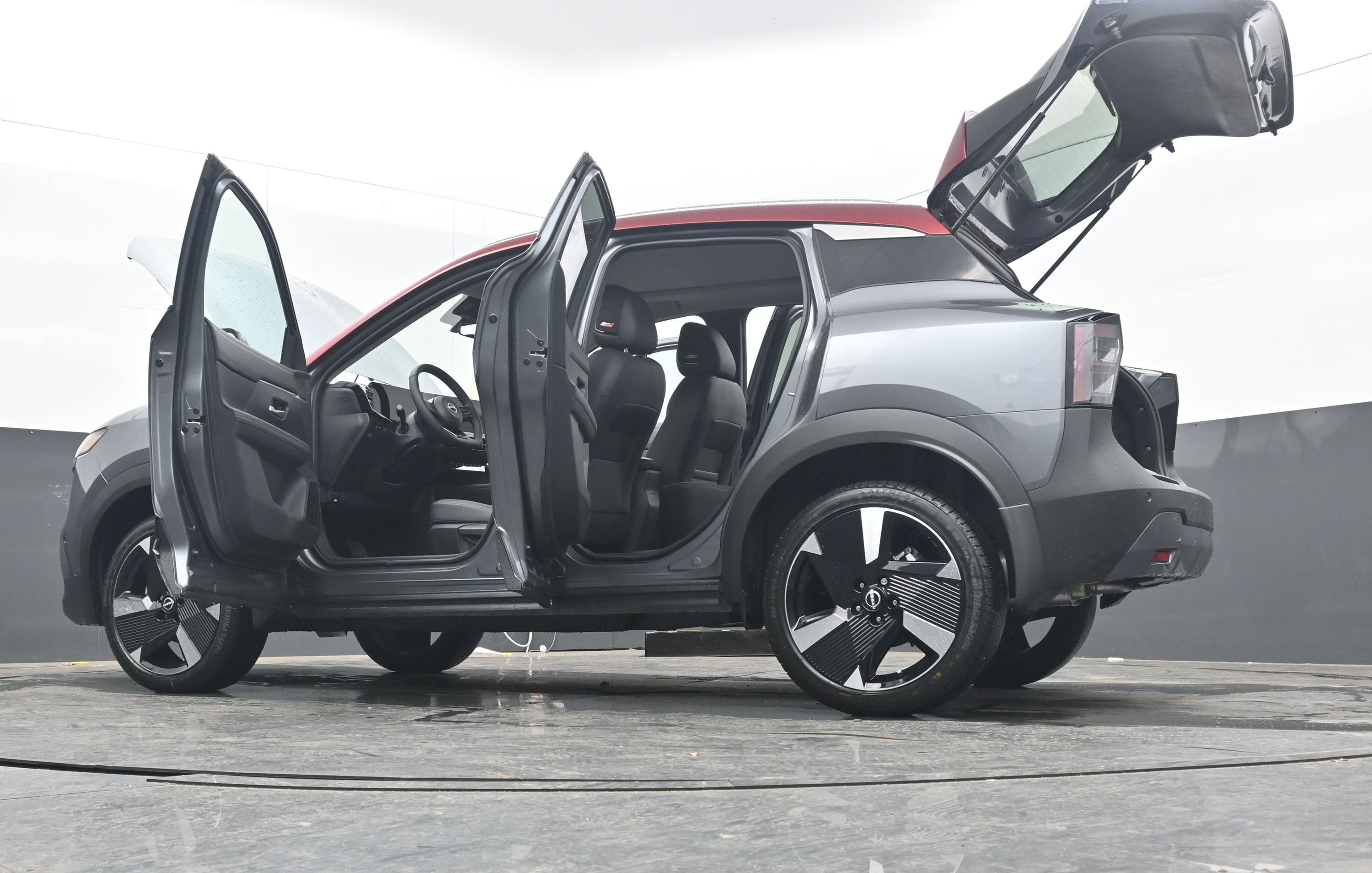 New 2026 Nissan Kicks SR w/ SR Premium Package image 42