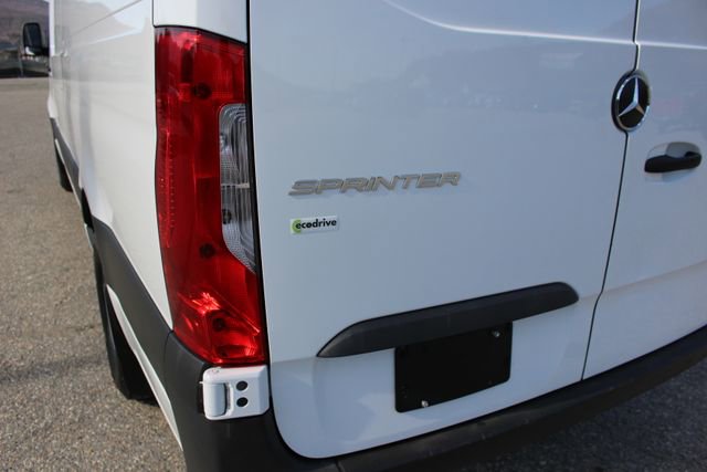 Used 2023 Mercedes-Benz Sprinter 2500 image 33